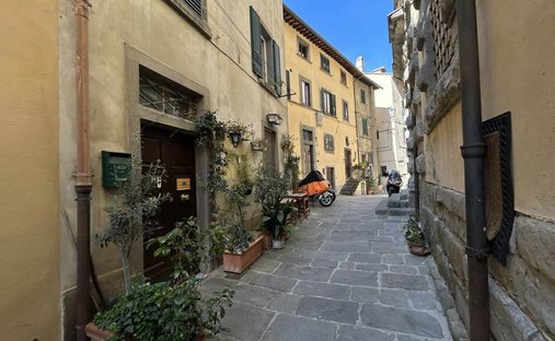 Apartamento en Cegliolo, Toscana, Italia 1