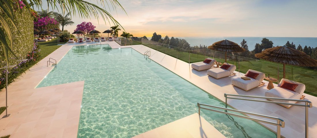 Villa in Estepona, Andalusia, Spain 2 - 15449931