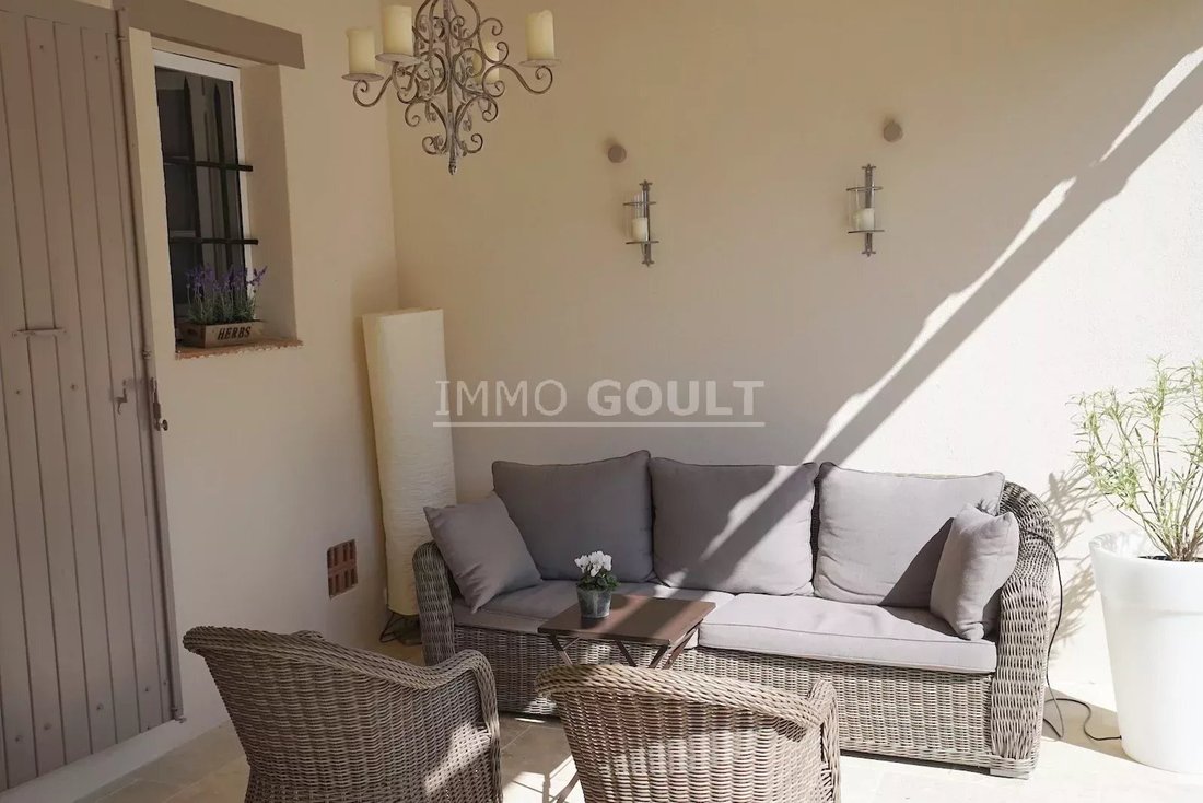 House in Lacoste, Provence-Alpes-Côte d'Azur, France 3 - 15448821