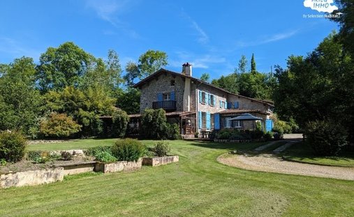 Estate in La Bastide-de-Serou, Occitania, France 1
