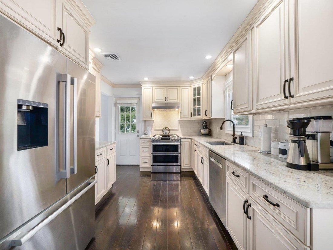 House in Spring Valley, New York, United States 2 - 15445985