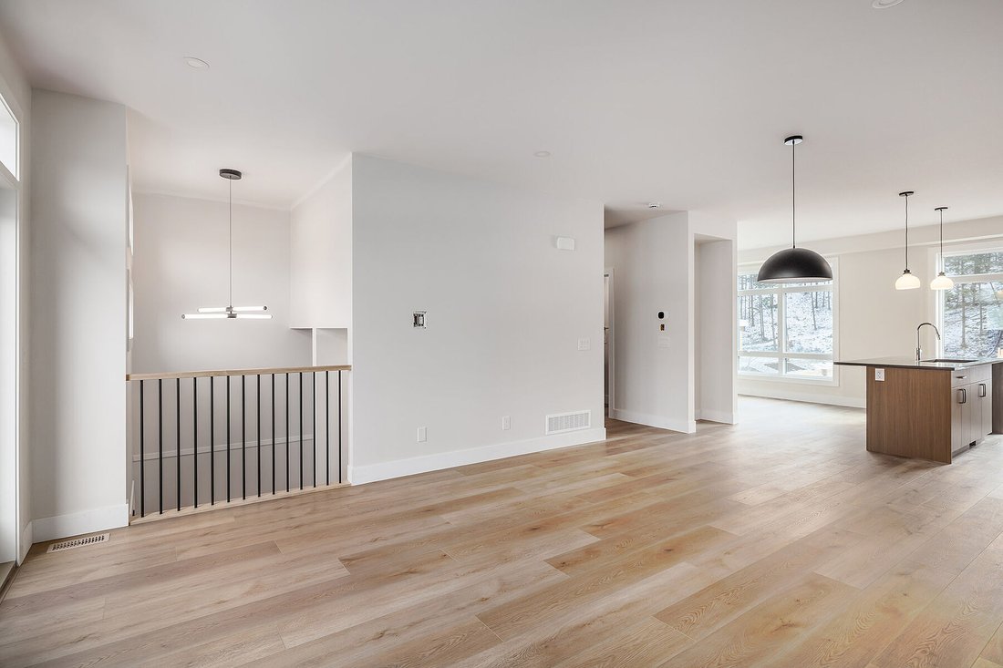 Townhouse in Kelowna, British Columbia, Canada 4 - 15448117