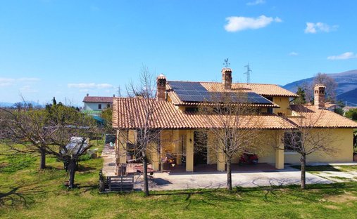 Villa en Spello, Umbría, Italia 1