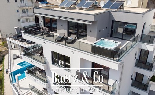 Villa in Omis, Split-Dalmatia County, Croatia 1
