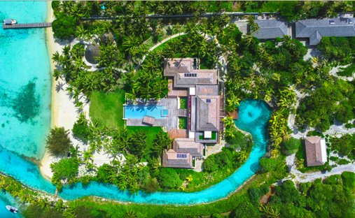 House in Bora Bora, Leeward Islands, French Polynesia 1