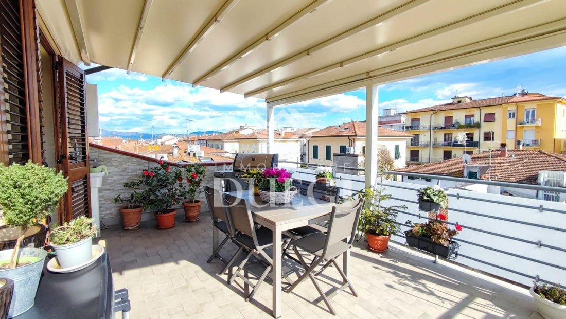 Penthouse in Darsena - Ex Campo di Aviazione, Viareggio, Tuscany 1 - 15449703