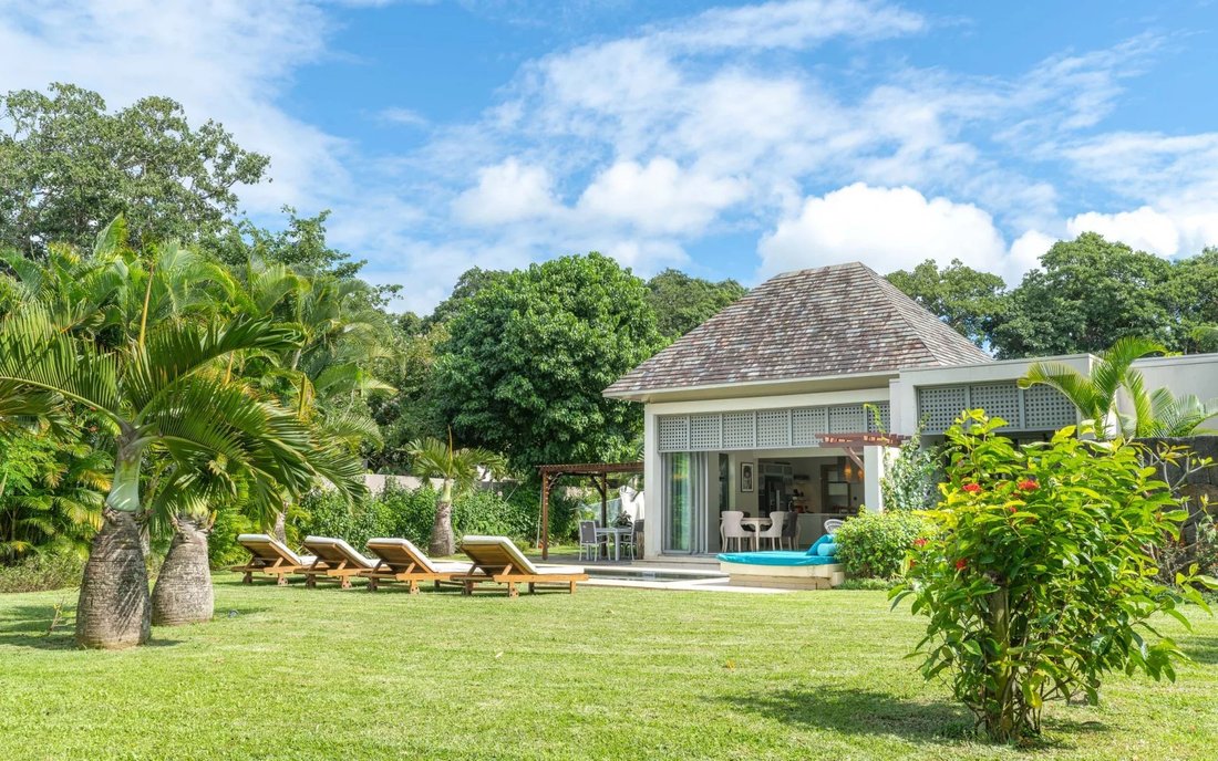 Villa in Beau Champ, Flacq District, Mauritius 1 - 15451327