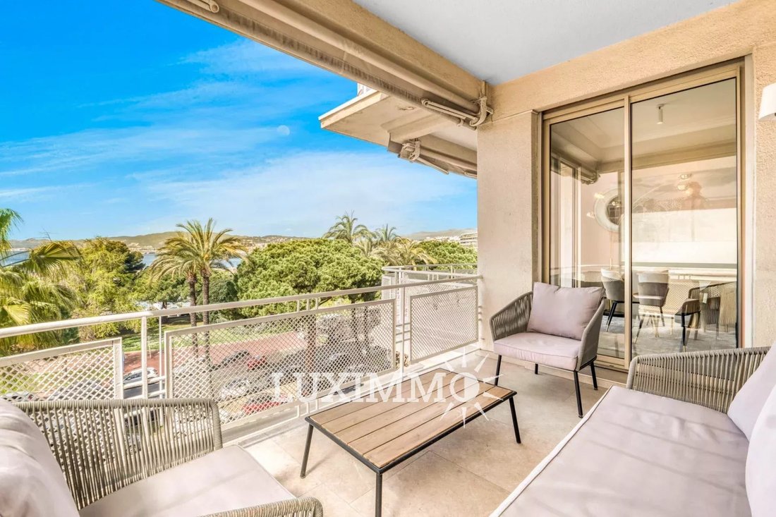 Apartment in Cannes, Provence-Alpes-Côte d'Azur, France 1 - 15448781