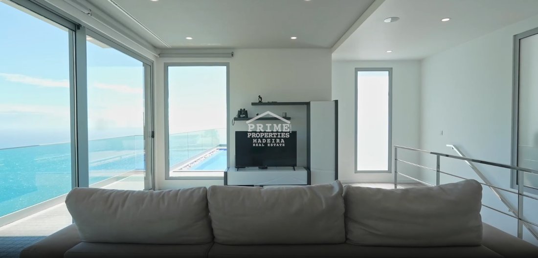 Villa in Arco da Calheta, Autonome Region Madeira, Portugal 1 - 14538519