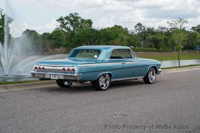Chevrolet Impala in Calverton, NY, United States 5 - 15446059