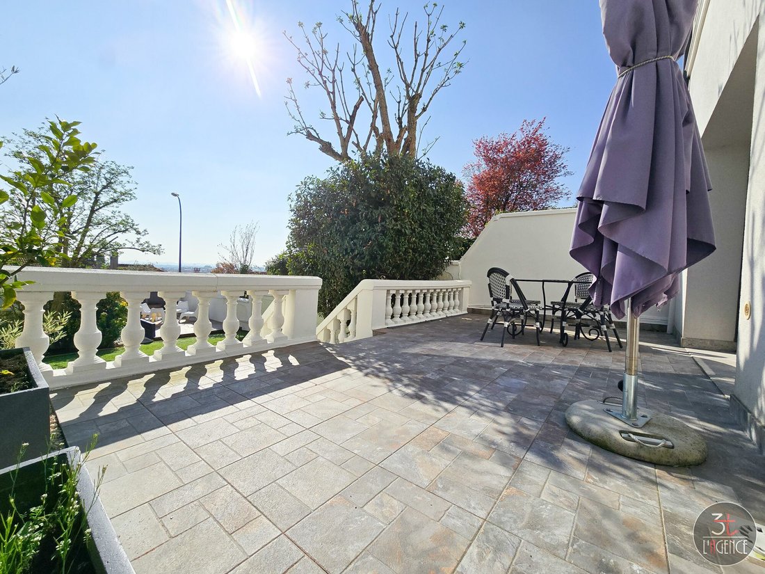 House in Fontenay-sous-Bois, Ile-de-France, France 5 - 15447233