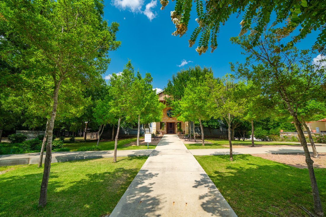 Farm Ranch in Comanche, Texas, United States 1 - 15443675