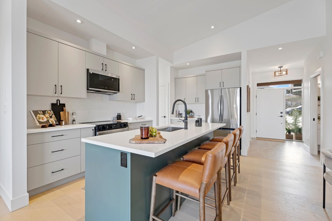 House in Duncan, British Columbia, Canada 3 - 15448752