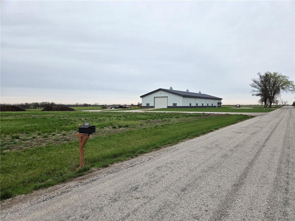 Farm Ranch in Louisburg, Kansas, United States 3 - 15448152