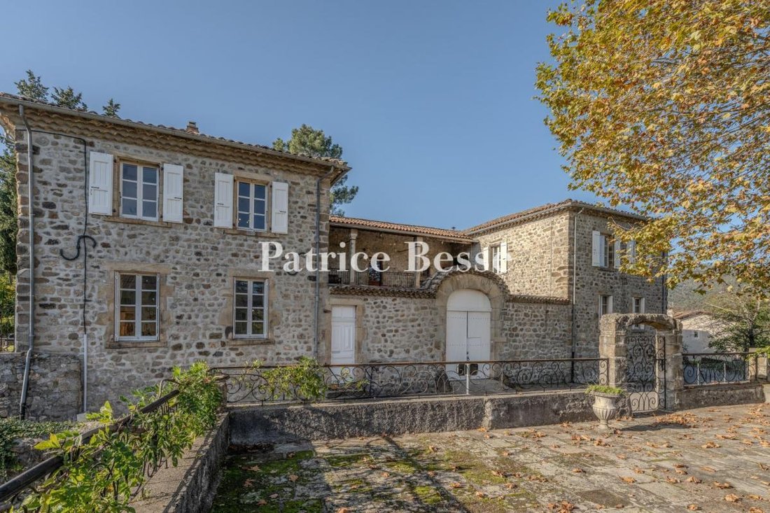 House in Prades, Auvergne-Rhône-Alpes, France 5 - 15446622