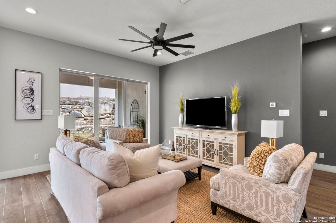 House in San Antonio, Texas, United States 2 - 15446184
