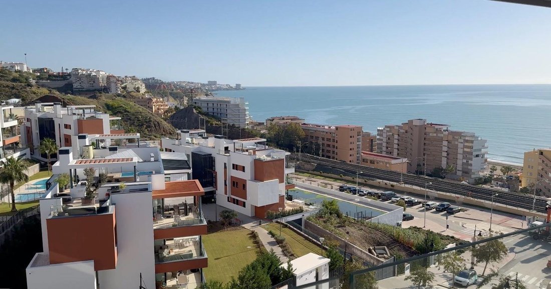 Penthouse in Fuengirola, Andalusia, Spain 2 - 15447399