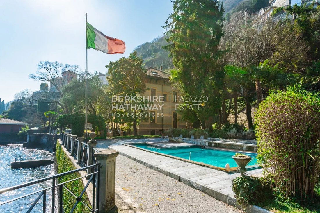 Villa à Moltrasio, Lombardie, Italie 2 - 15446344