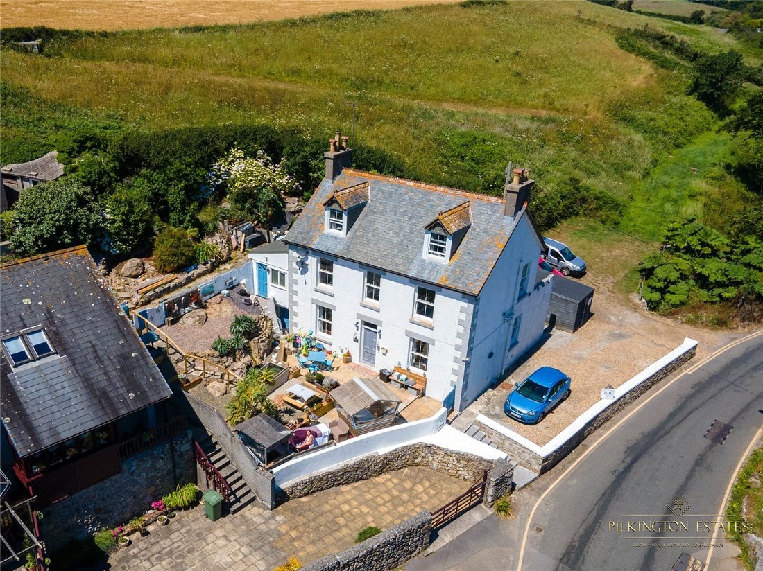 House in Porthcurno, England 4 - 15445096