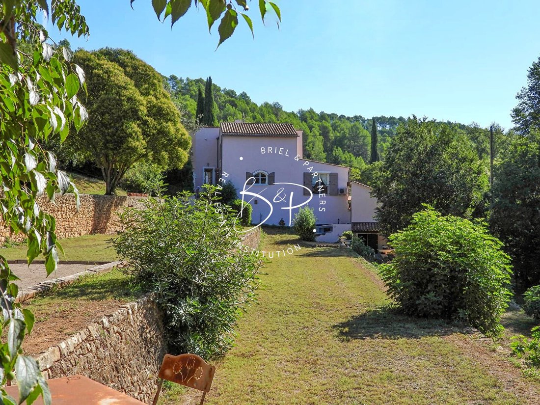Villa in Entrecasteaux, Provence-Alpes-Côte d'Azur, France 3 - 15450861