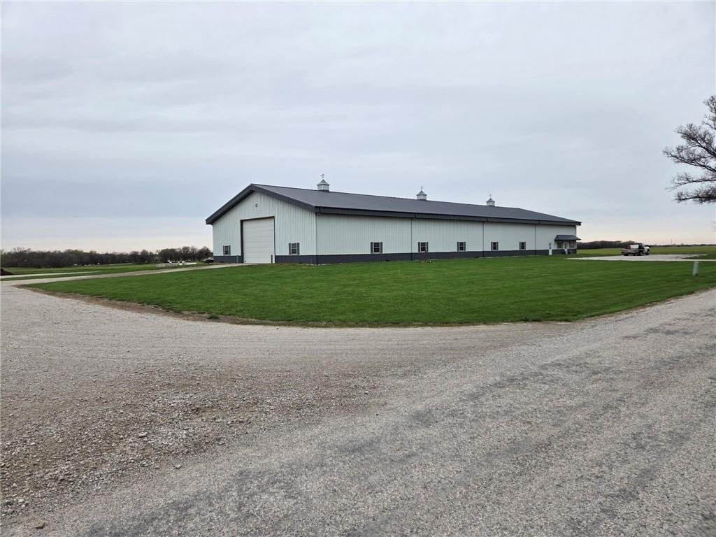 Farm Ranch in Louisburg, Kansas, United States 2 - 15448152