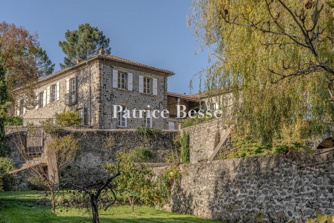 House in Prades, Auvergne-Rhône-Alpes, France 4 - 15446622