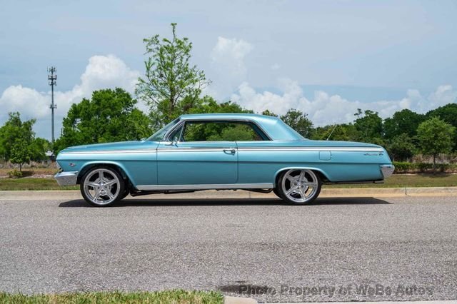 Chevrolet Impala in Calverton, NY, United States 2 - 15446059