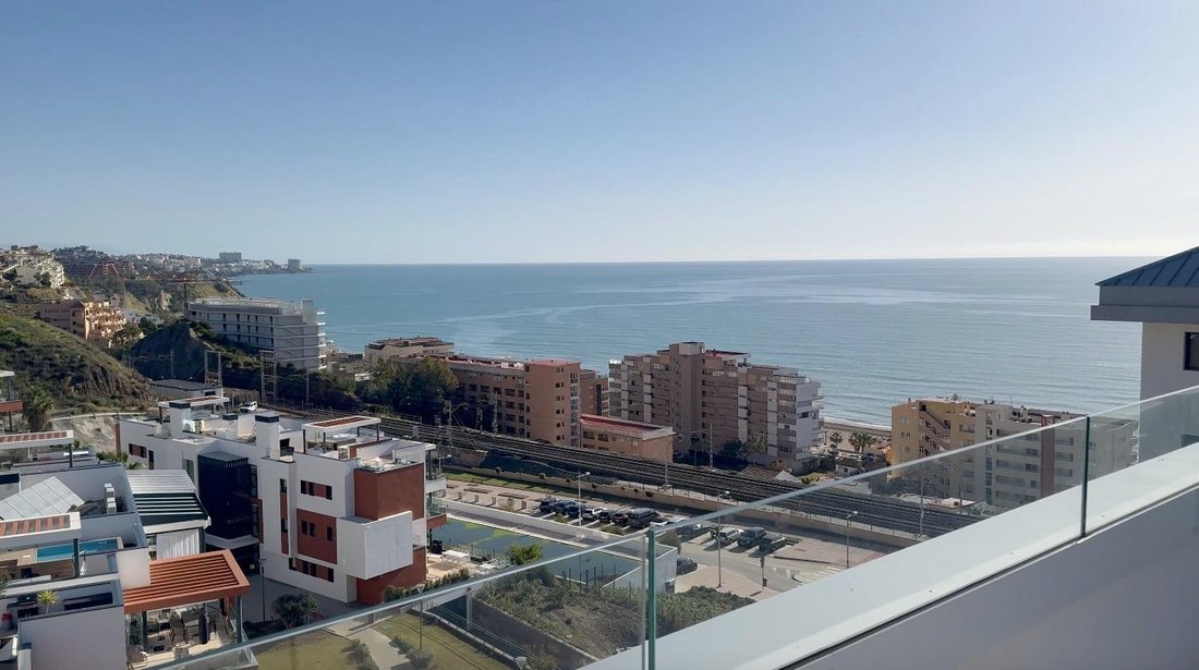 Penthouse in Fuengirola, Andalusia, Spain 3 - 15447399