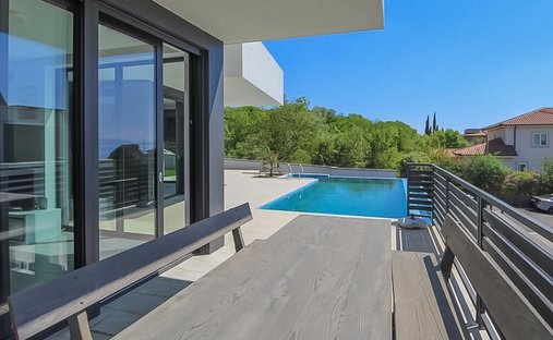 Villa à Kostrena, Primorje-Gorski Kotar, Croatie 1