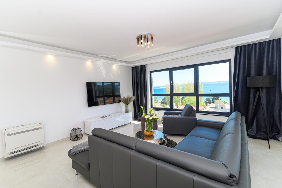 Villa in Omis, Split-Dalmatia County, Croatia 3 - 15449883
