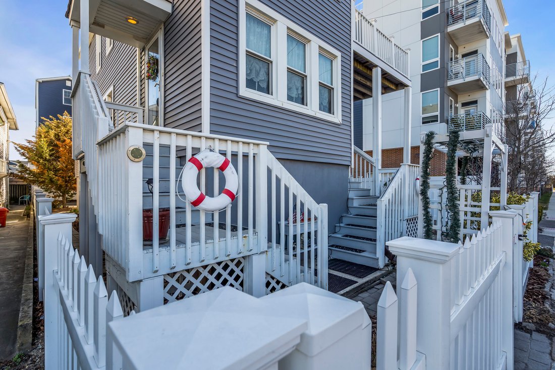 Apartment in Seaside Heights, New Jersey, United States 3 - 15448702