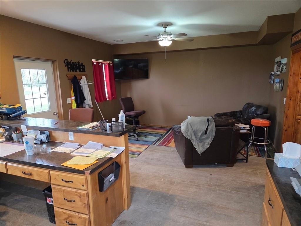 Farm Ranch in Louisburg, Kansas, United States 5 - 15448152
