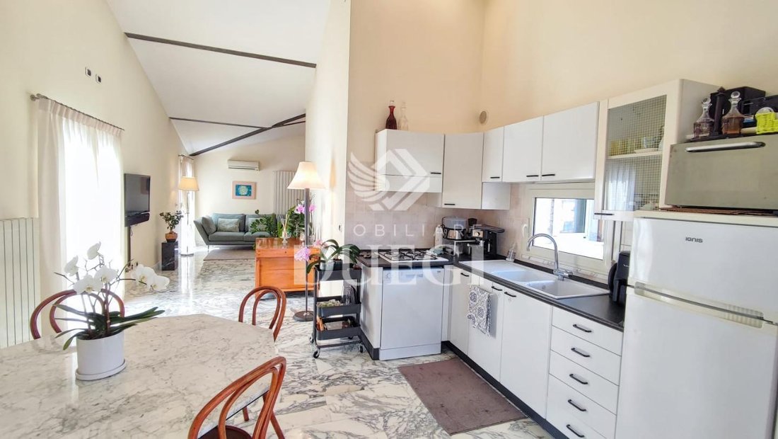 Penthouse in Darsena - Ex Campo di Aviazione, Viareggio, Tuscany 3 - 15449703
