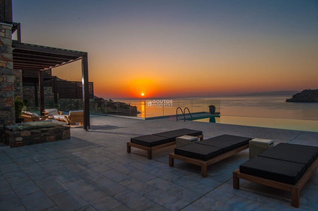 Villa in Lasithi, Greece 2 - 15444490