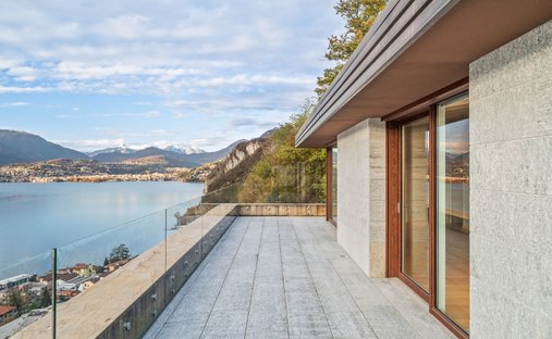 Villa in Campione d'Italia, Lombardei, Italien 1