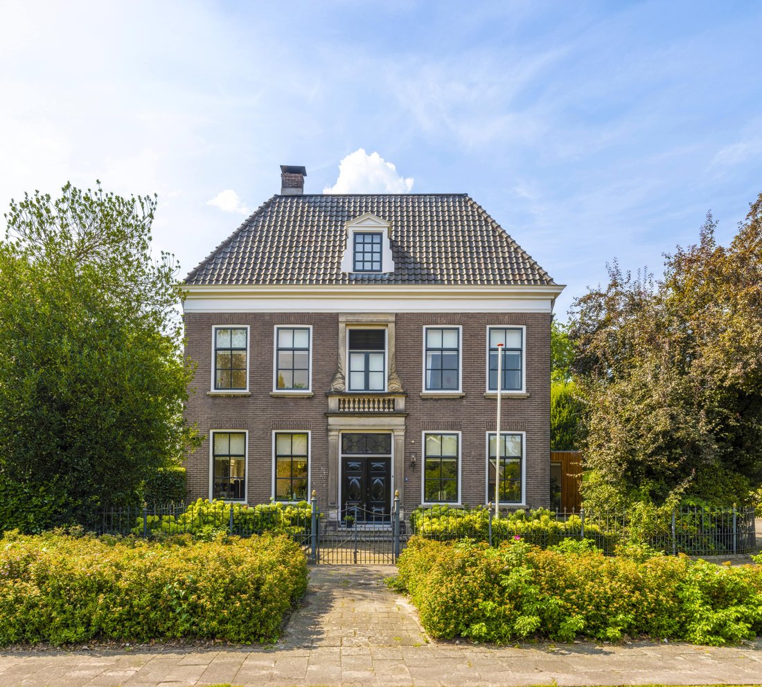 Villa in Enschede, Overijssel, Netherlands 1 - 15363948