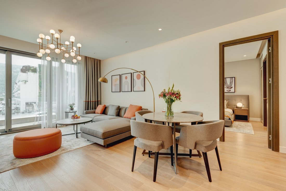 Apartment in Herceg Novi, Herceg Novi Municipality, Montenegro 1 - 15453311