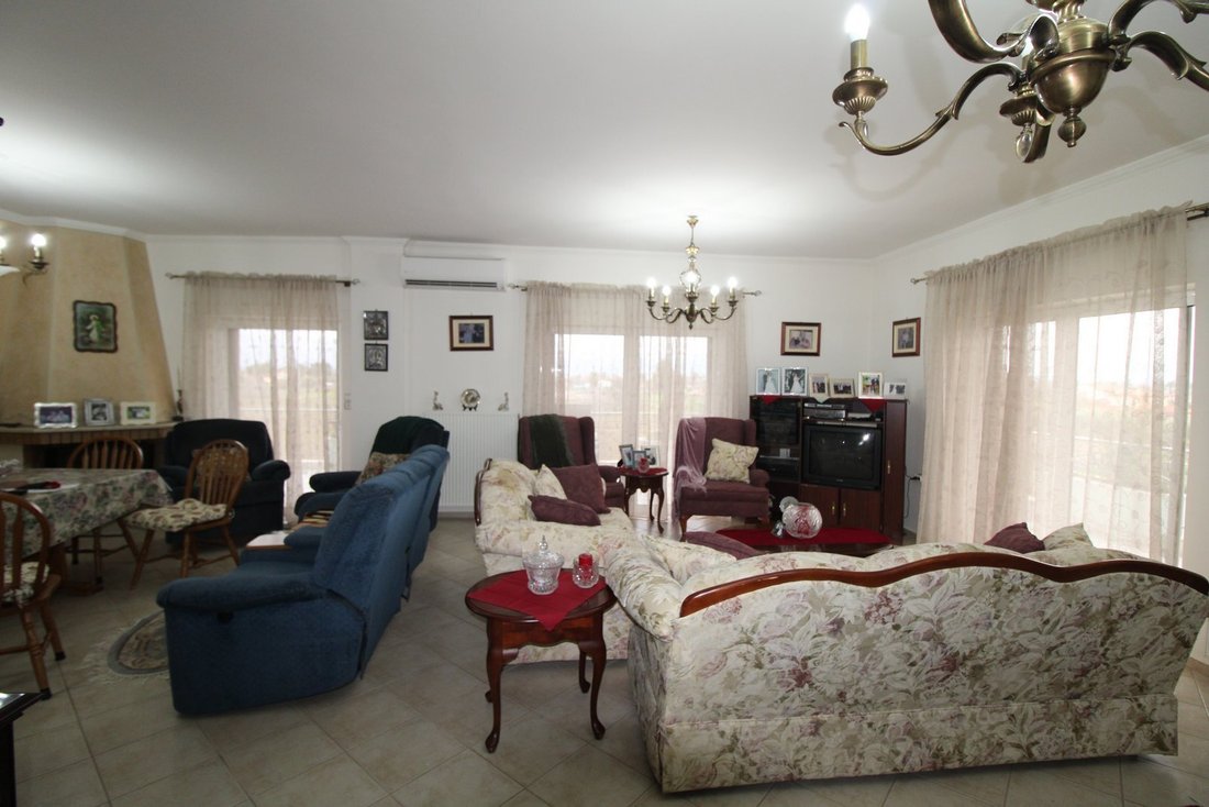 House in Oropos, Attica, Greece 4 - 15454170