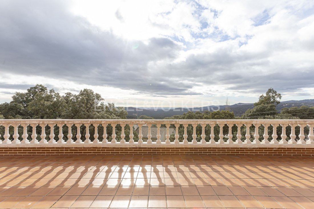 House in Valdemorillo, Comunidad de Madrid, Spain 2 - 15454816