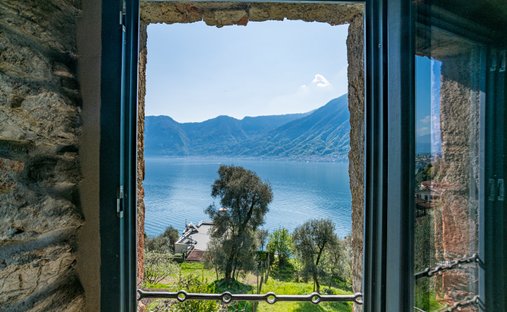 Maison à Sala Comacina, Lombardie, Italie 1