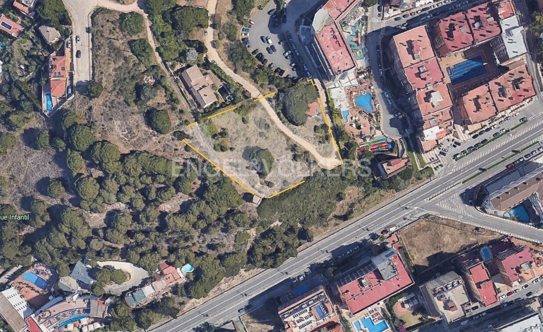 Terreno en Calella, Cataluña, España 2 - 15454602