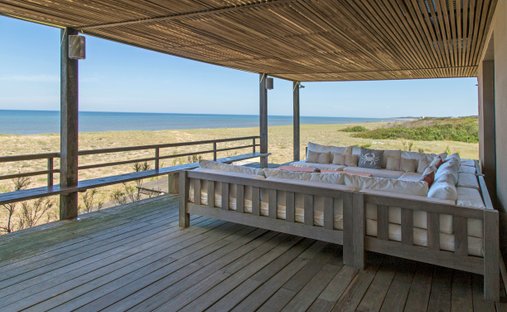 Villa in Punta Negra, Maldonado Department, Uruguay 1