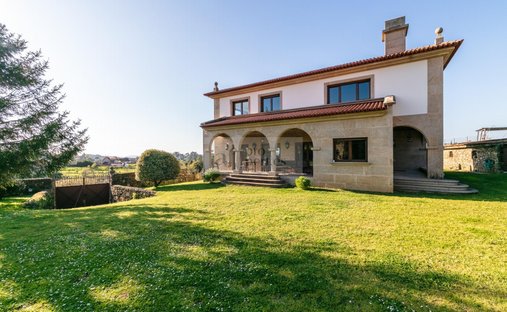 Chalet in Beade, Vigo, Spain 1