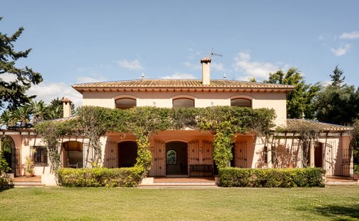 Villa a Estepona, Andalusia, Spagna 1
