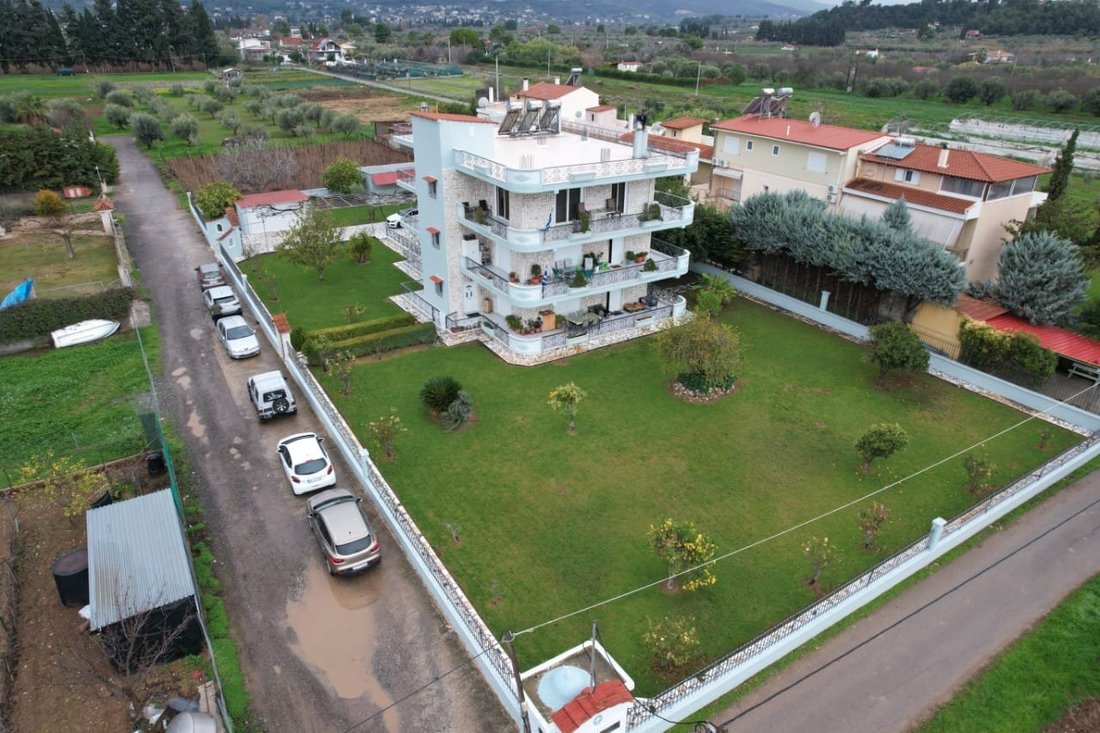 House in Oropos, Attica, Greece 1 - 15454170