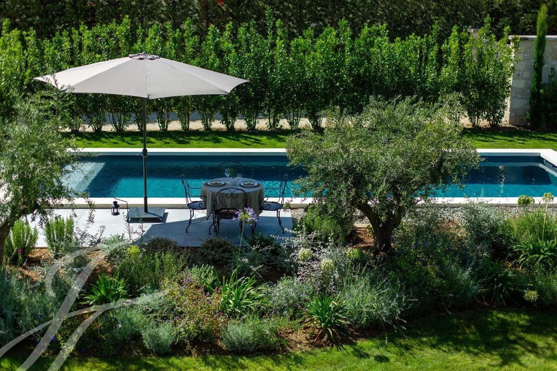 House in Eygalières, Provence-Alpes-Côte d'Azur, France 3 - 15452614
