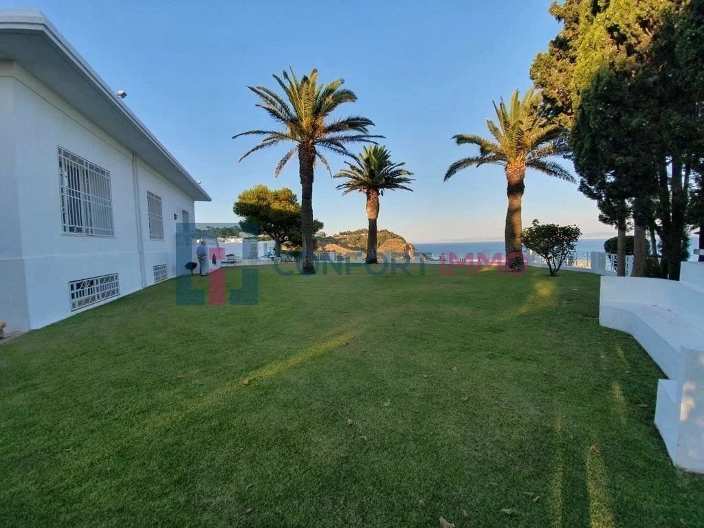 Villa in Carthage Présidence قرطاج الرئاسة, Tunis, Tunisia 2 - 15453485