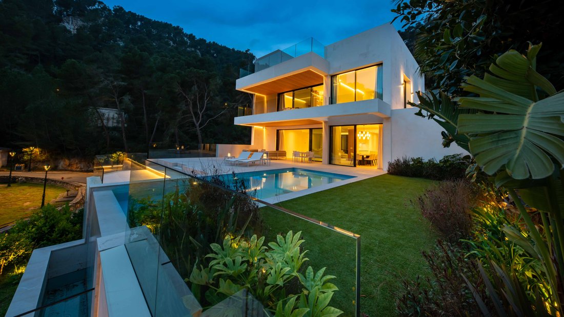 Villa in Son Vida, Palma, Balearic Islands 1 - 15237576