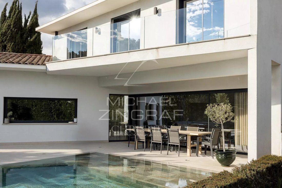 Villa in Saint-Paul-de-Vence, Provence-Alpes-Côte d'Azur, France 4 - 15453641
