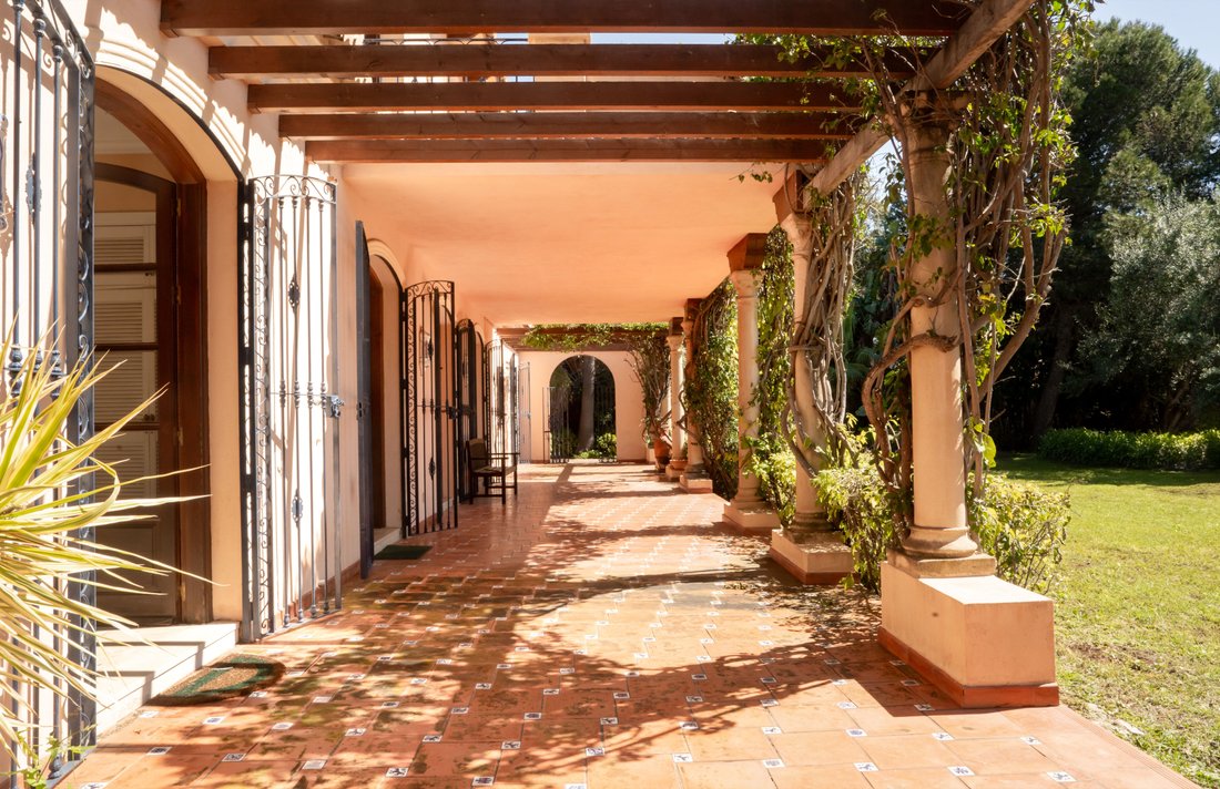 Villa in Estepona, Andalusia, Spain 2 - 15452818